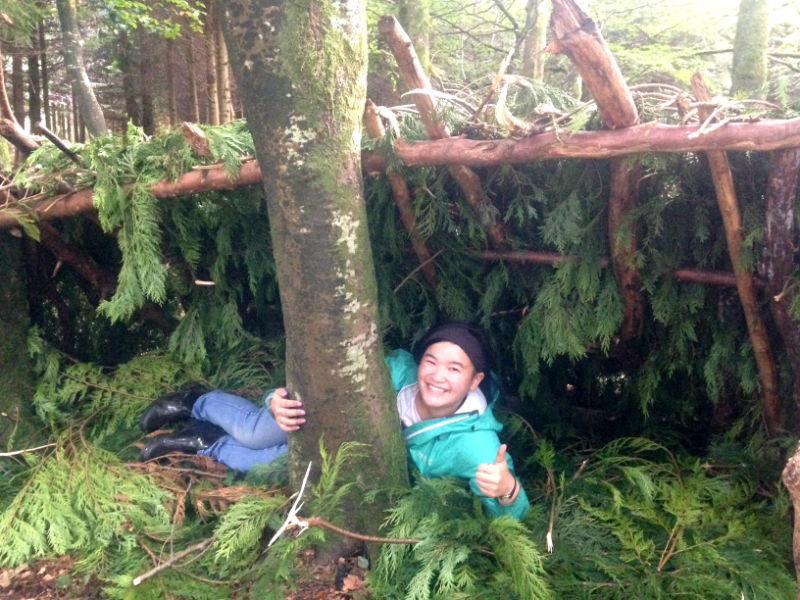 laying-in-the-shelter